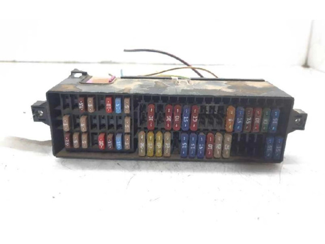 Блок предохранителей 5J0937615C Skoda Fabia Mk2 (5J)