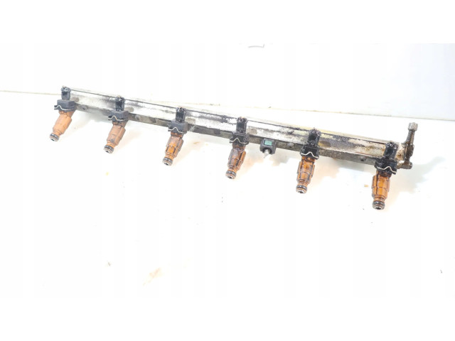 Vstřikovací lišta Volvo S80