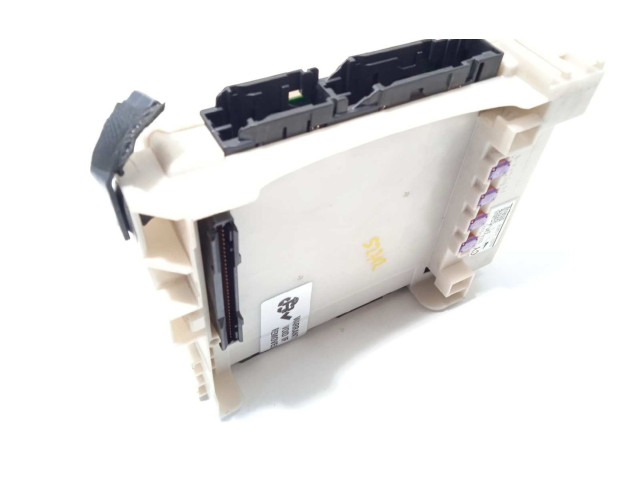 Pojistková skříňka Řídící jednotka BSM 8273033Q30 Lexus ES VII XZ10 2020