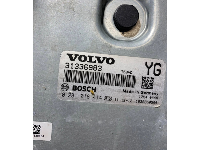 Блок управления двигателя 31336983, 1039S50500   Volvo V70