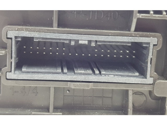 Блок управления 32364244, 32364244 Volvo XC40