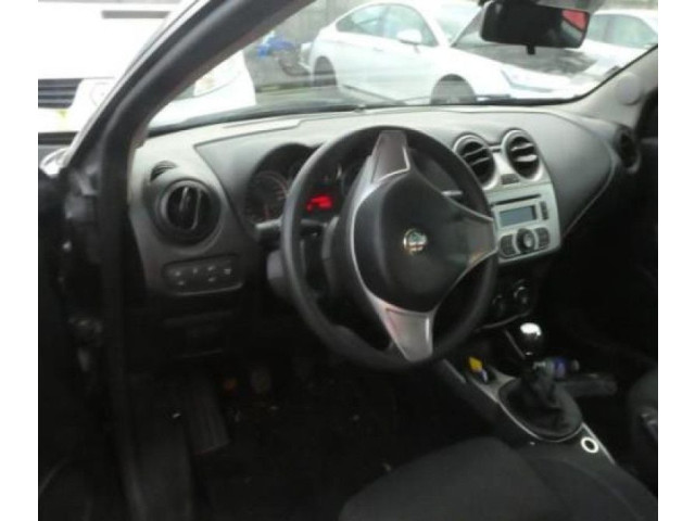 Přístrojová deska Alfa Romeo Mito 2011