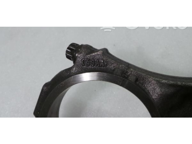 Píst 059AA   Audi Q7 4L     