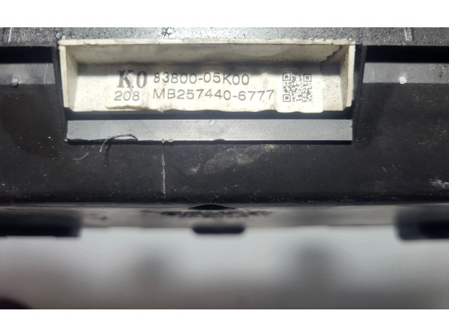 Přístrojová deska Toyota Avensis T270 2013 8380005K00, MB2574406777