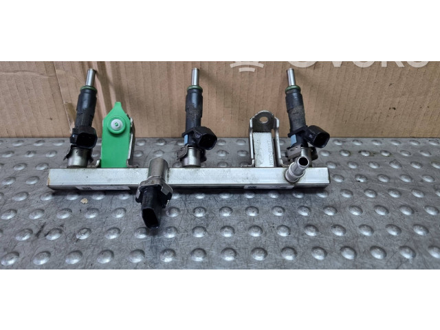 Vstřikovací lišta HX7G-9F593-CA, HX7G-9D280-BB Ford Kuga III