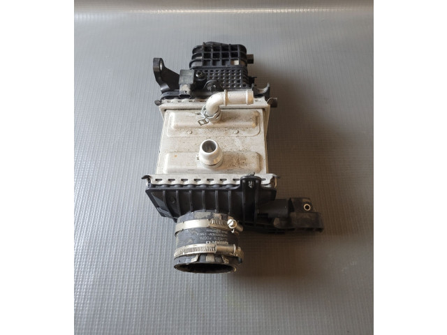 Интеркулер  32249372, 32249375   Volvo V90 Cross Country 