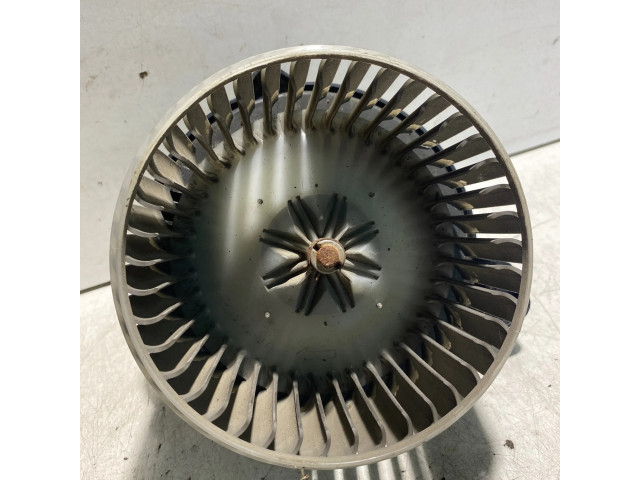 Вентилятор печки    AY1661000413, 701133213B   Jeep Cherokee