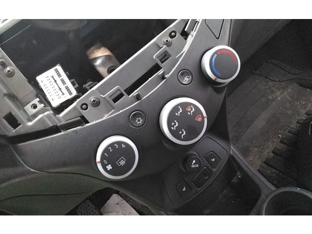 Блок управления климат-контролем Chevrolet Spark