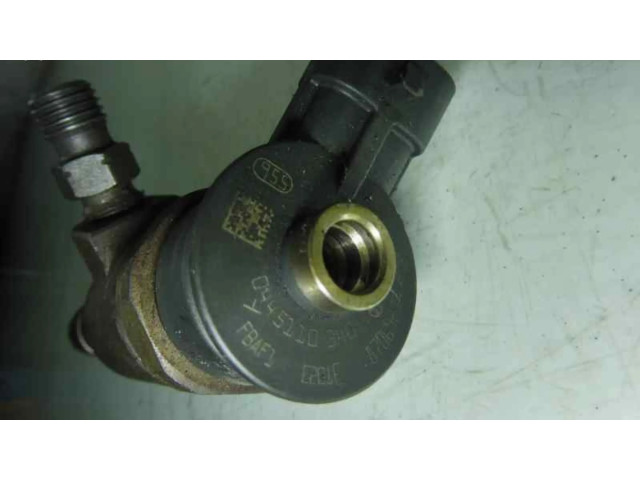 Форсунка 0445110340, 870692    Citroen C4 Aircross для дизельного двигателя 9HPDV6DTED 1.6