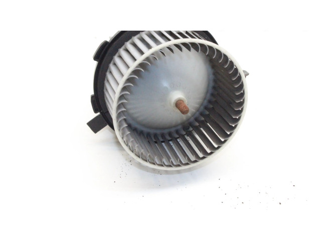 Вентилятор печки 8T2820021 Audi Q5 SQ5