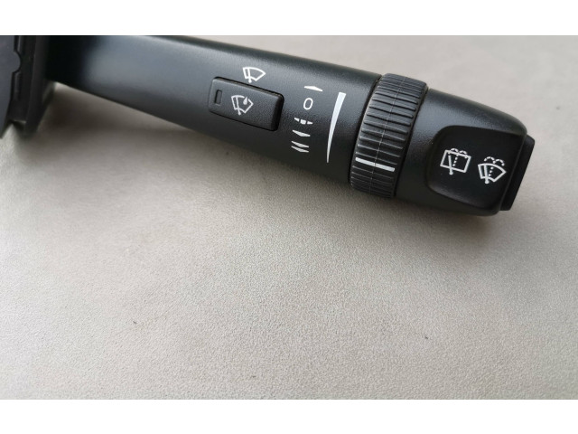 Ручка стеклоочистителей 30768101, 05W31D Volvo V70