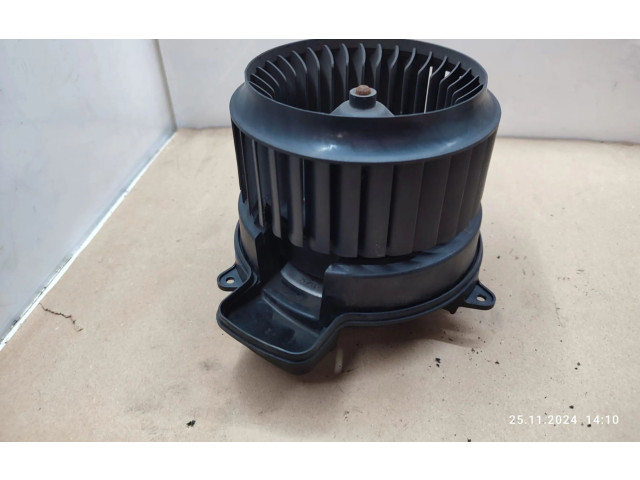 Вентилятор печки 4H2820021B Audi A7 S7 4G