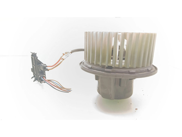 Вентилятор печки 893819021, 3137020009 Audi 80 90 B3