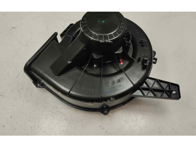 Вентилятор печки 6R1819015A Skoda Fabia Mk3 (NJ)