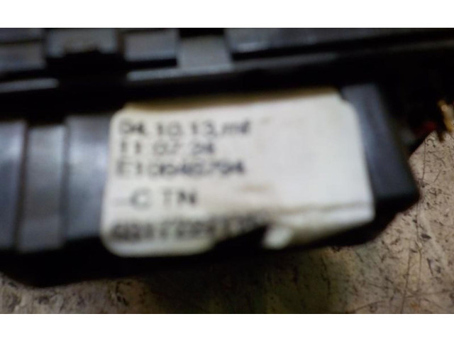 Ручка стеклоочистителей 8201168008 Dacia Duster