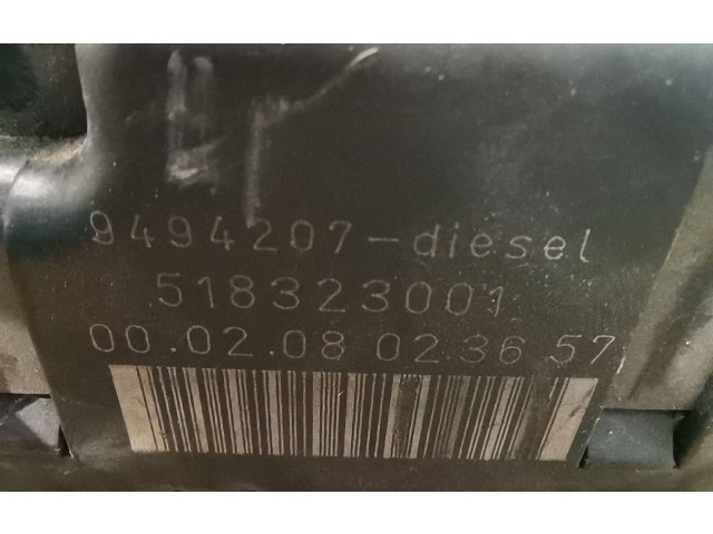 Блок предохранителей 9494207, 518323001 Volvo S80