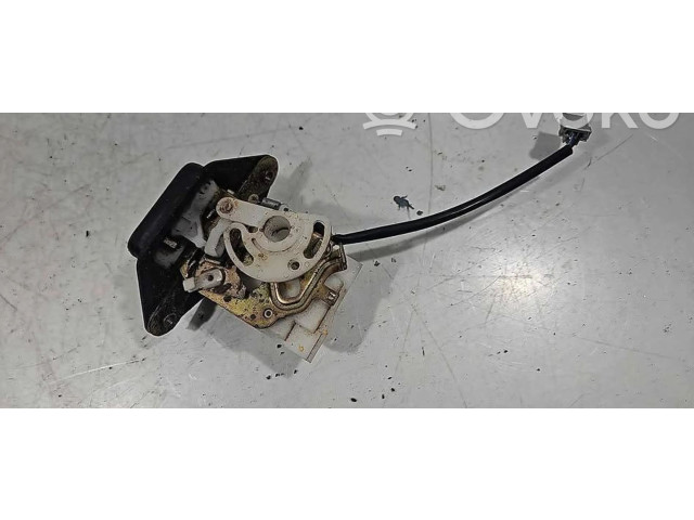 Замок багажника     Honda Accord 2003 - 2007 года