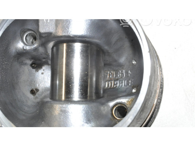  Поршень N47 C16 A 78L65  Mini One - Cooper Coupe R56 для дизельного двигателя 1.6