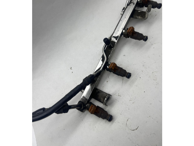 Топливная рампа    Saab 9-5  