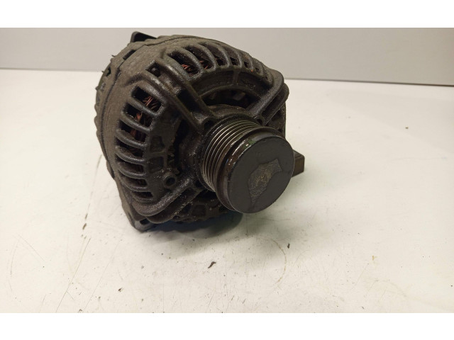 Генератор 30658085, 0124525060 Volvo XC90