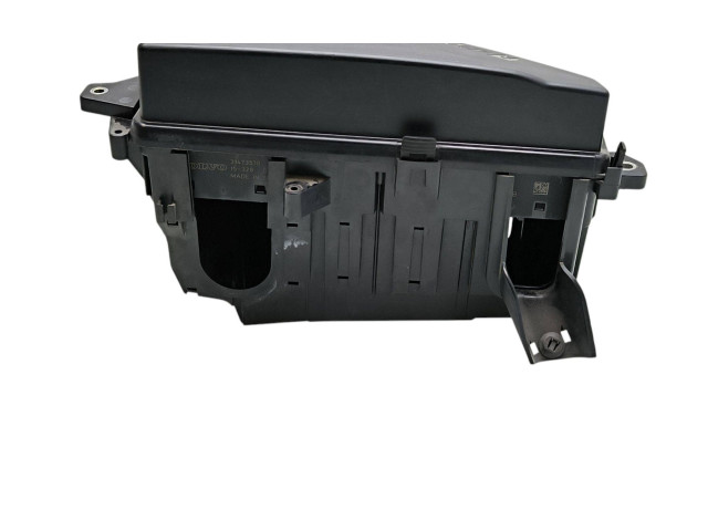 Блок предохранителей 31473570, 31398001   Volvo XC90    