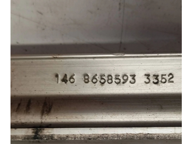 Топливная рампа 8658593   Volvo XC90   для двигателя b6294t