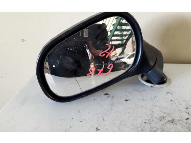 Зеркало электрическое Mitsubishi Carisma 2000 - 2004 года