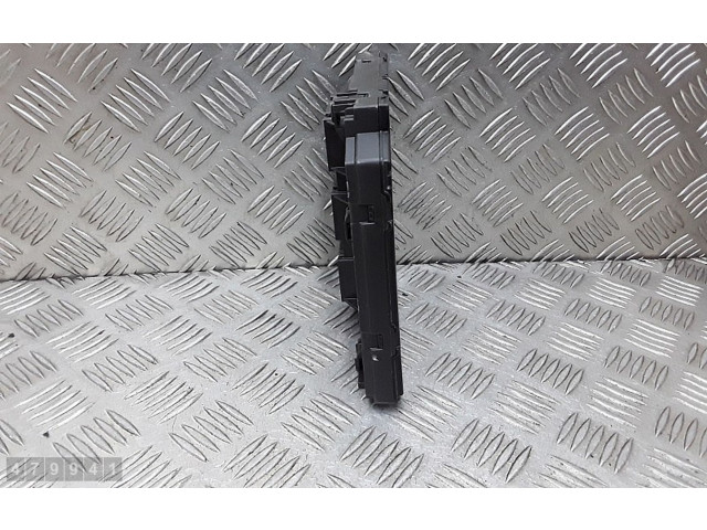 Řídící jednotka 5k0937085r   Volkswagen Caddy 2013