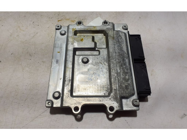 Блок управления двигателя 32242004 Volvo S60