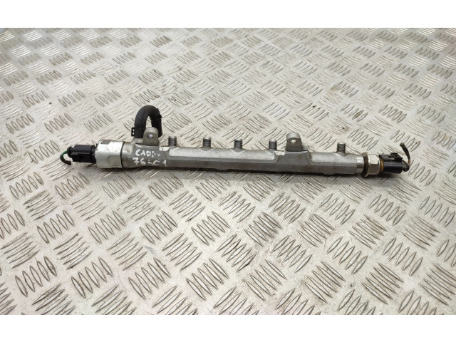 Vstřikovací lišta 03L130089B, 03L906054A Volkswagen Caddy CAYD