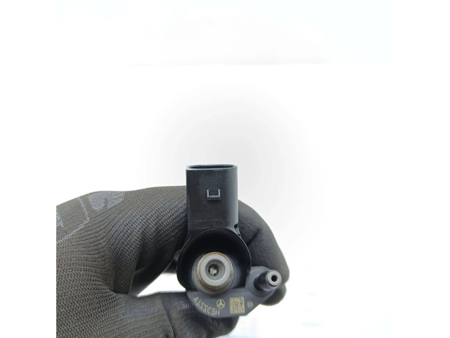 Vstřikovač A6420701387 Mercedes-Benz C W204 pro naftový motor 3.0 642960