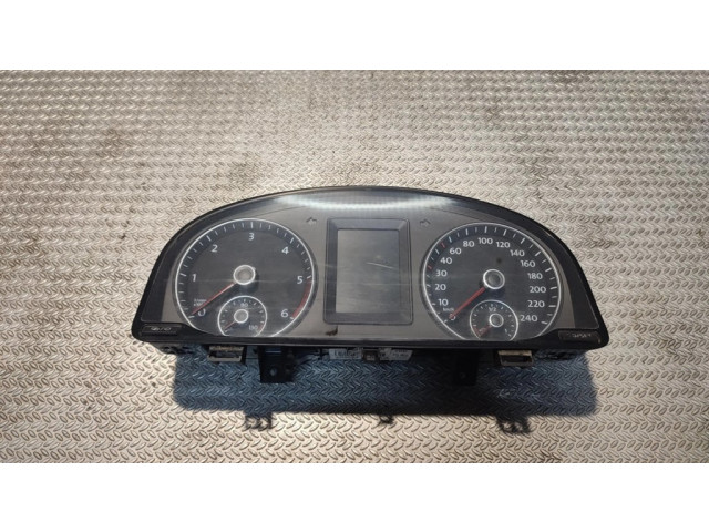 Přístrojová deska Volkswagen Caddy 2013 2K0920866A