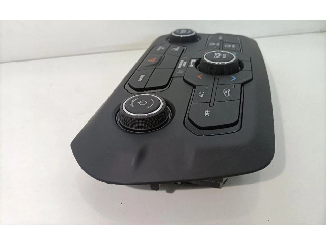 Блок управления климат-контролем 735693929, 07357797270 Jeep Renegade