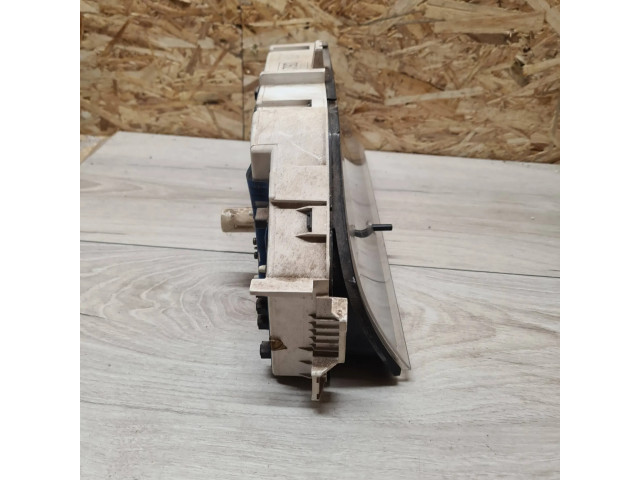 Панель приборов MB522792, 138700 Mitsubishi Lancer