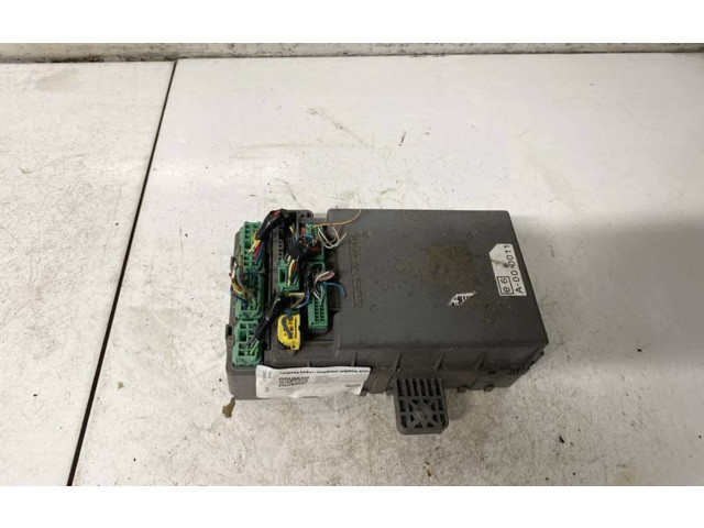 Блок предохранителей A000011, A-000011 Honda Accord