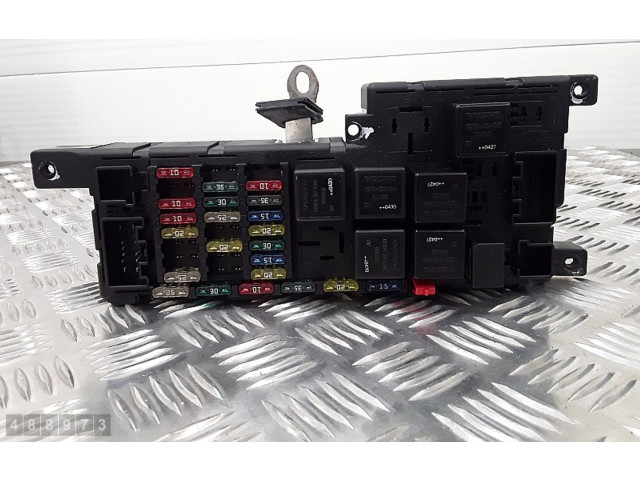 Блок предохранителей 518828108   Volvo XC90    
