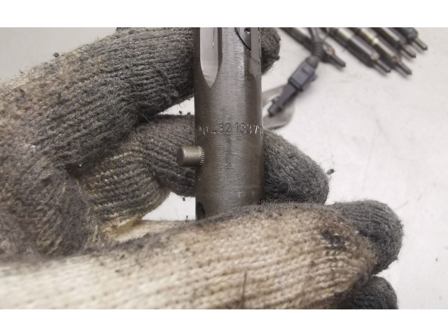 Комплект форсунок 0432133792, 059130201F Audi A6 S6 C5 4B