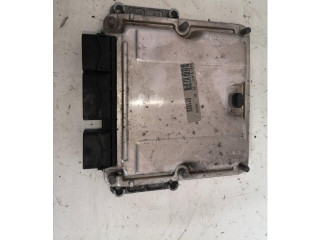 Блок управления двигателя 0281011779 Citroen C8
