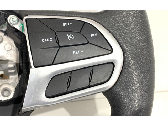 Volant Chrysler Pacifica 2018 5RM531X9AG