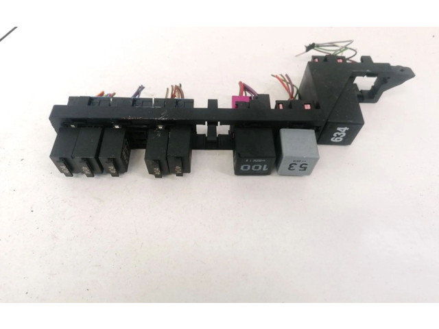 Блок предохранителей 3D1937499E Volkswagen Phaeton