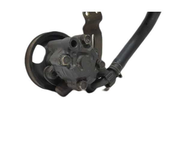 Насос усилителя руля Nissan Maxima