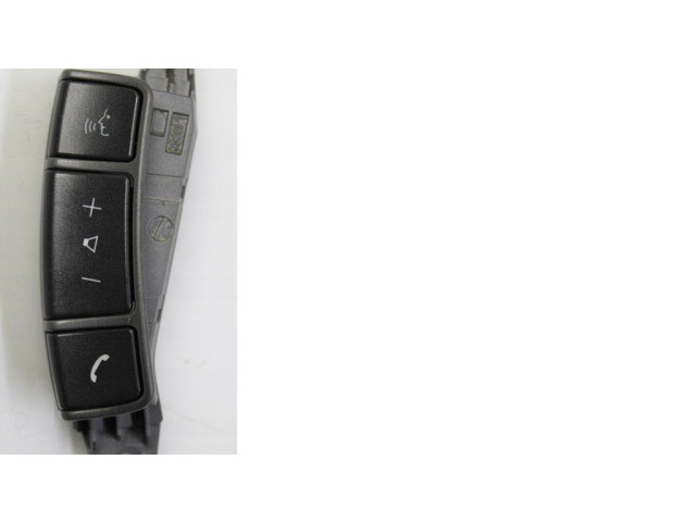 Кнопки рулевого колеса