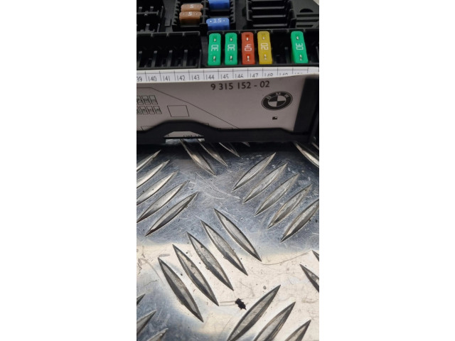 Блок предохранителей 9315152 BMW X3 F25