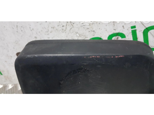 Zpětné zrcátko Nissan Patrol 260