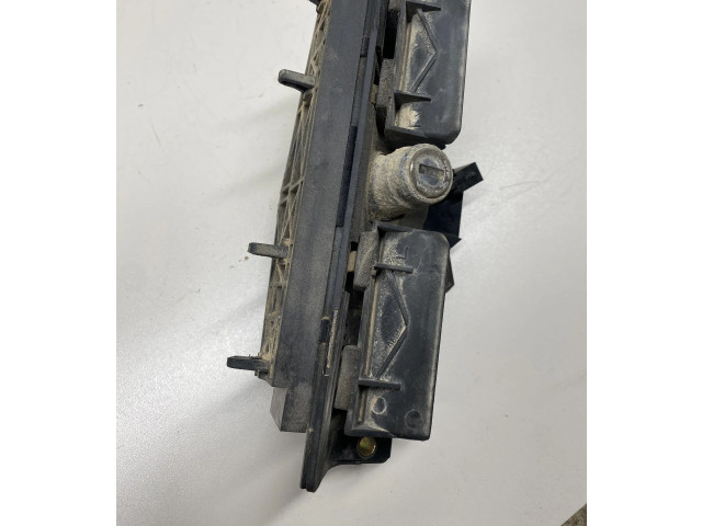 Замок багажника Audi A3 S3 8L 1996 - 2003 года