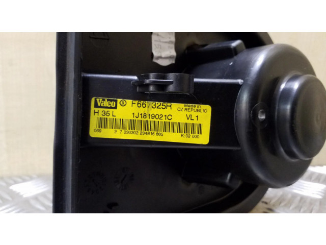 Вентилятор печки F667325R, 1J1819021C Audi A3 S3 8L