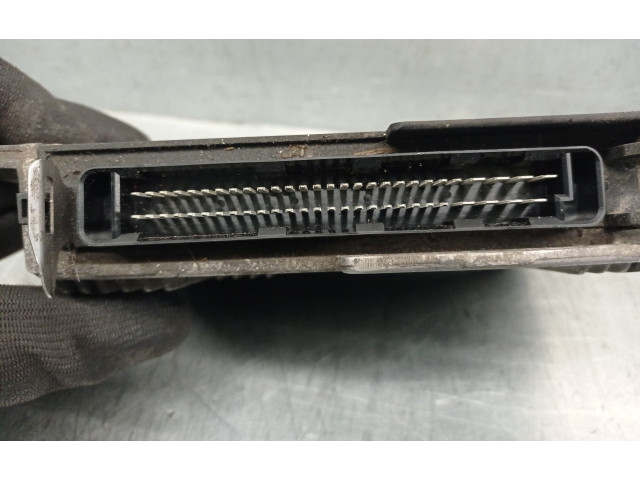 Řídící jednotka 7700110372, S115301100B   Renault Clio II 1999