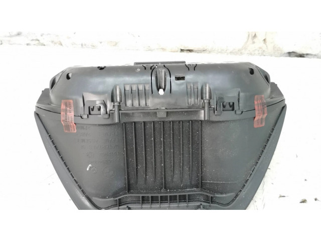 Přístrojová deska BMW 1 F20 F21 2013 17649411, 24743482