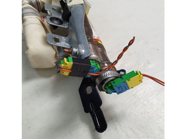 Боковая подушка безопасности 8650402   Volvo XC90