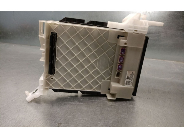 Pojistková skříňka Řídící jednotka BSM 8273002P80, 63589313 Toyota Corolla E160 E170 2019